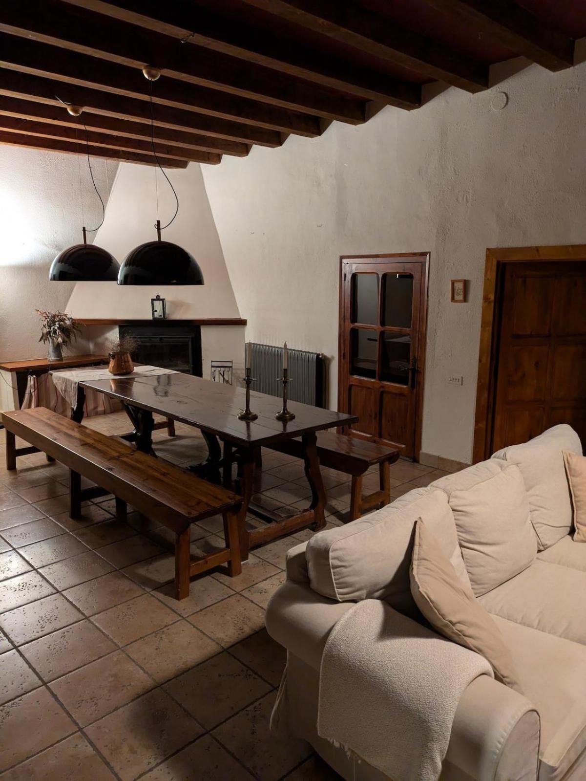 Masia Cal Millas - Turisme Rural Castellfullit de Riubregos Eksteriør billede