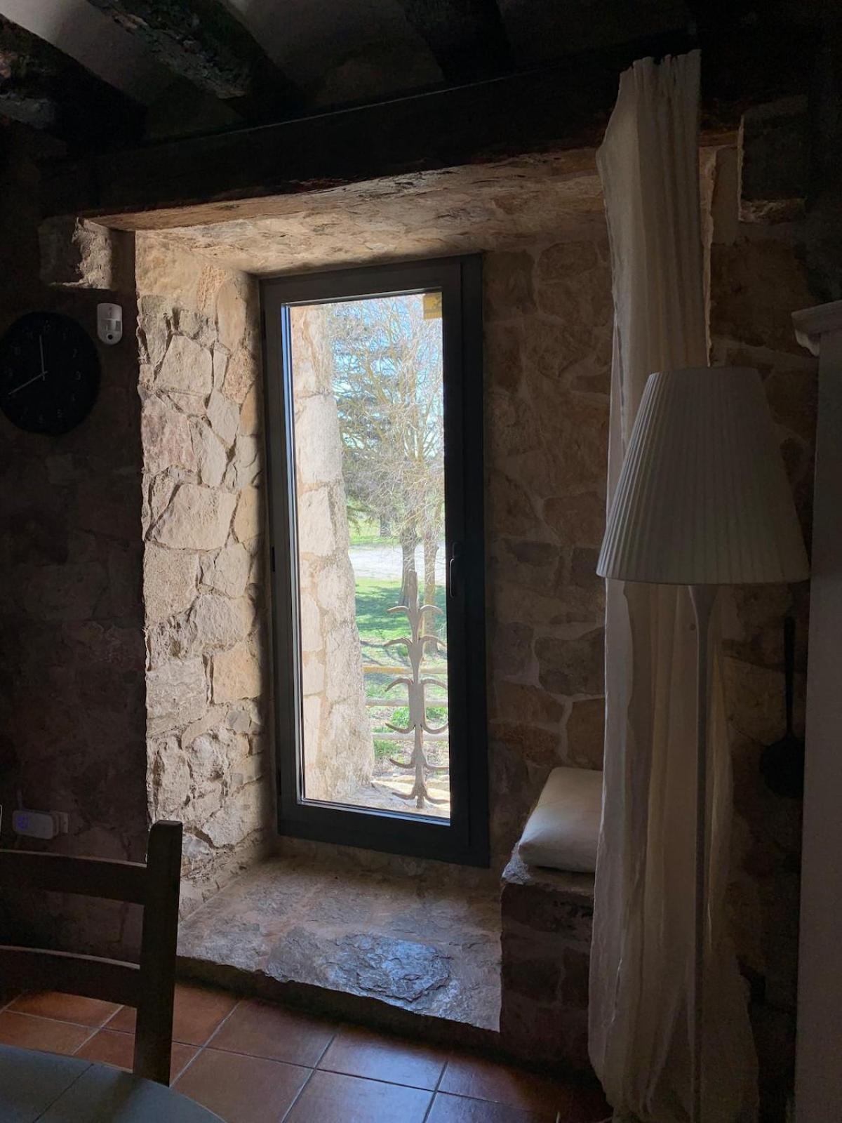 Masia Cal Millas - Turisme Rural Castellfullit de Riubregos Eksteriør billede