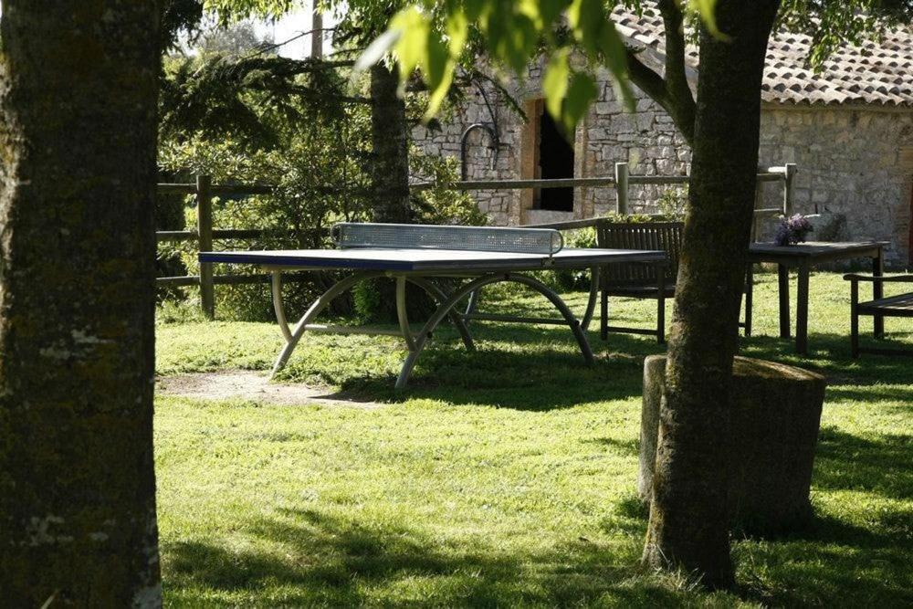 Masia Cal Millas - Turisme Rural Castellfullit de Riubregos Eksteriør billede